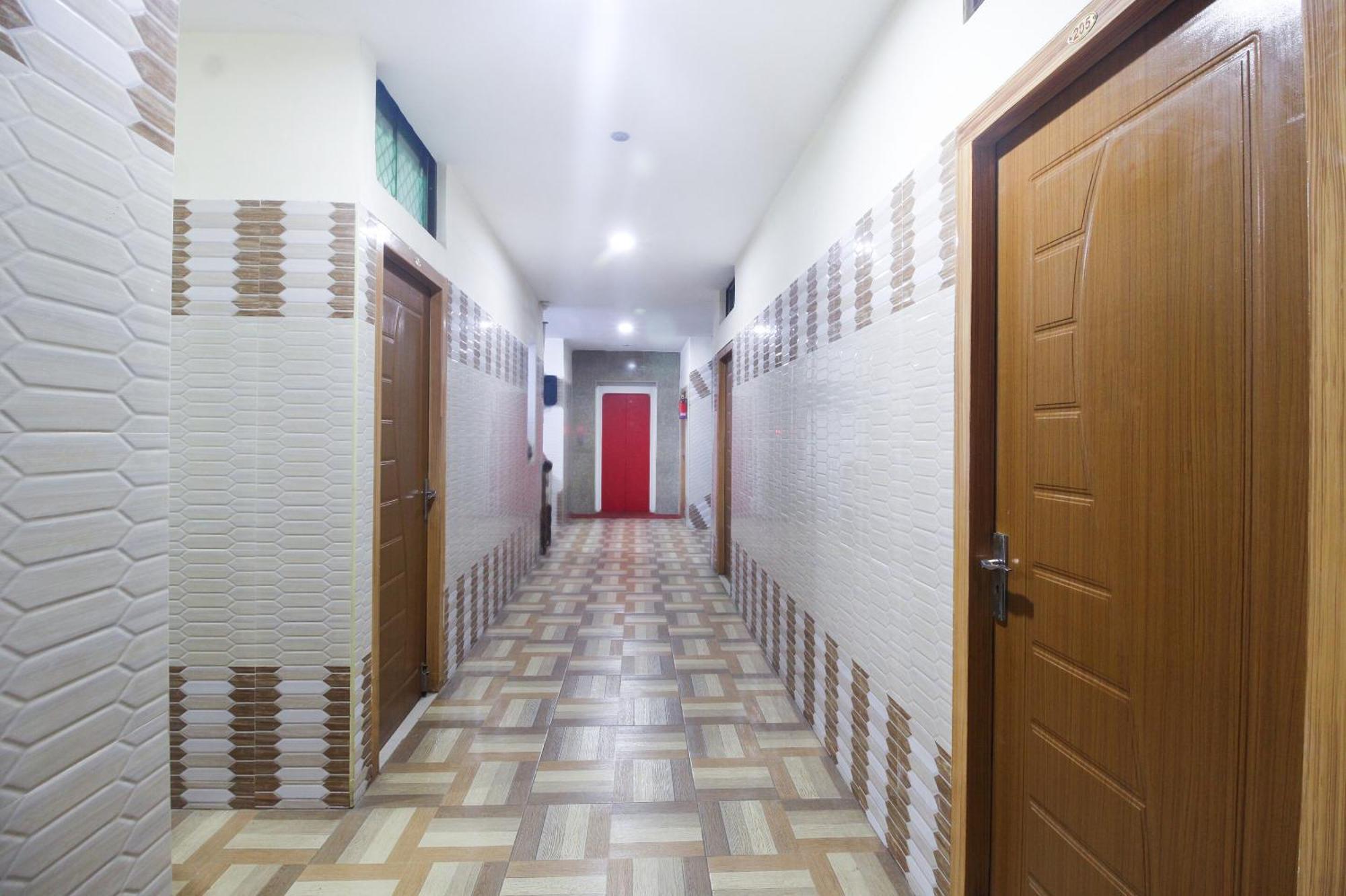 Hotel O Jks Deluxe Lodge Udaiyarpalaiyam Екстер'єр фото